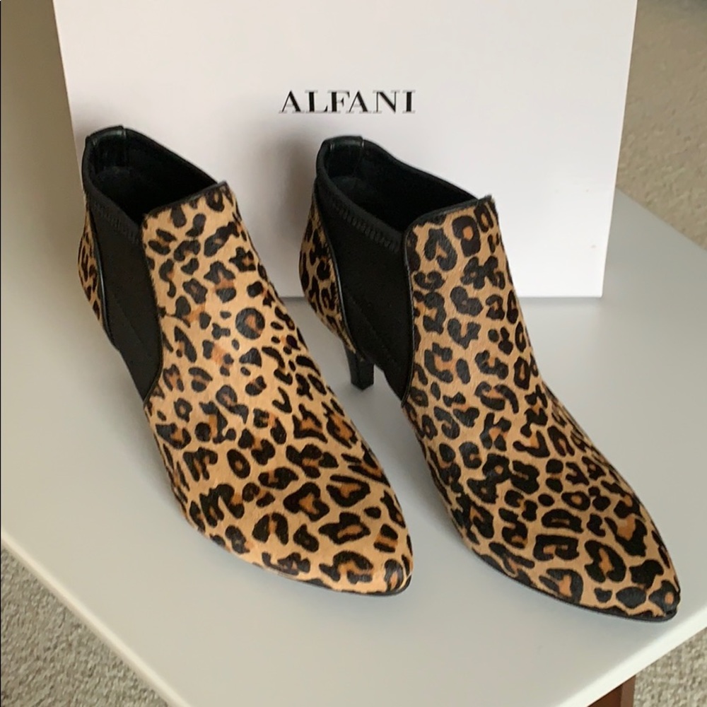 New Booties 🐅